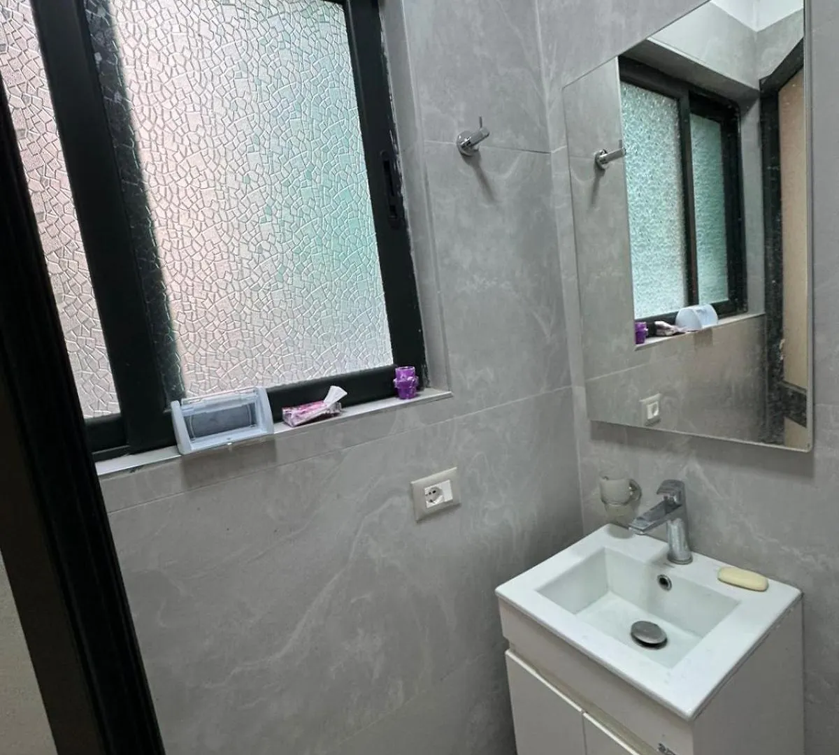 Concept Apartaments Tirana 0*,  Albanien